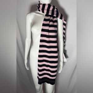 Dolce & Gabbana Pink and Black Knitwear